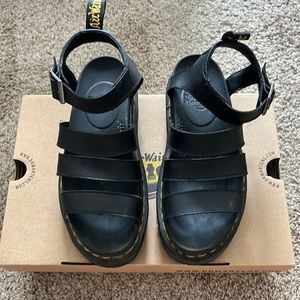 Dr. Martens Blaire Platform Sandal- black